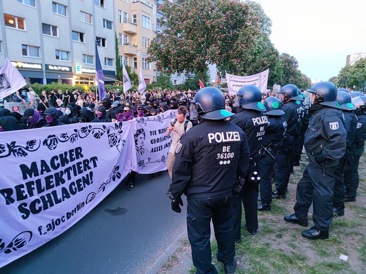 1.-Mai-Demonstrationen bis zum Abend überwiegend friedlich - bei Kurznachrichten Plus