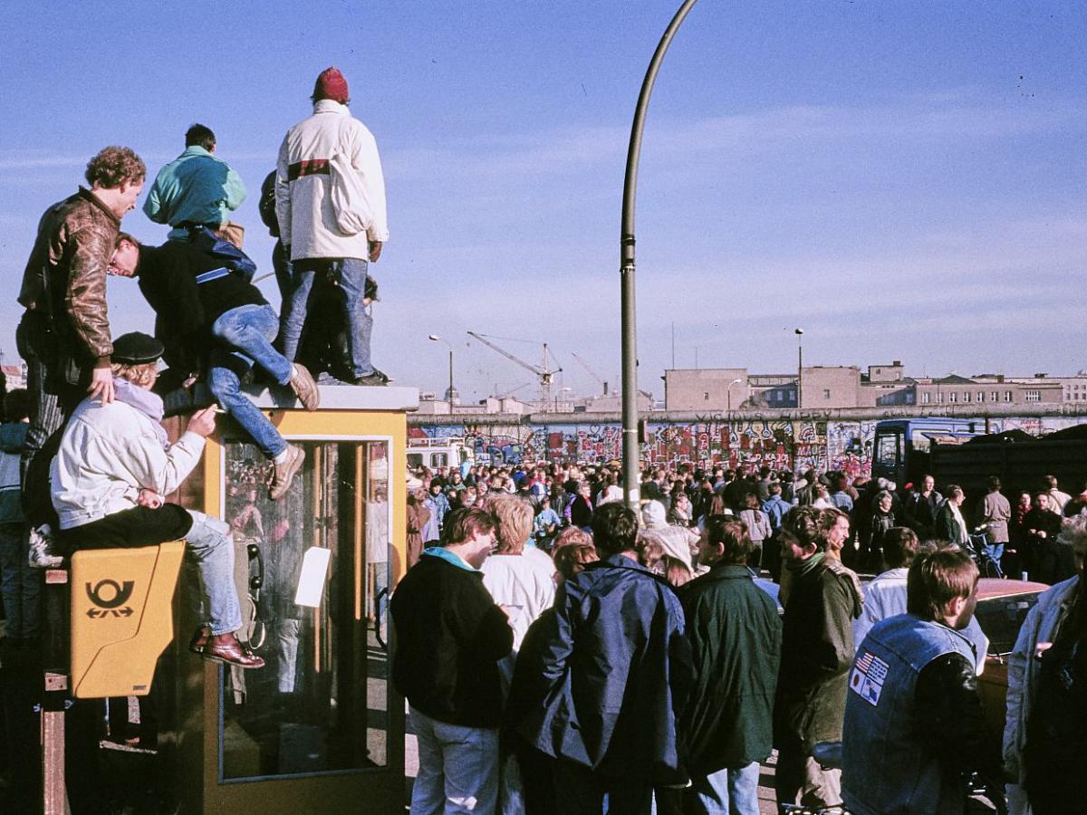 35 Jahre Friedliche Revolution: Scholz beschwört Zusammenhalt - bei Kurznachrichten Plus