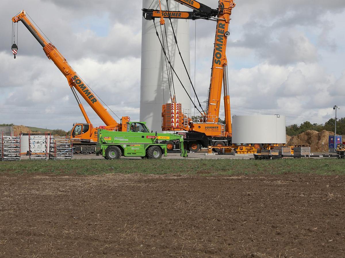 Ampel einigt sich auf weniger Bürokratie beim Windkraftausbau - bei Kurznachrichten Plus