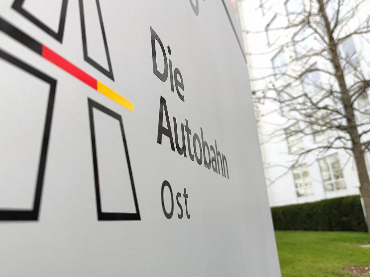 Autobahn GmbH muss Ausschreibungen zurückziehen - bei Kurznachrichten Plus