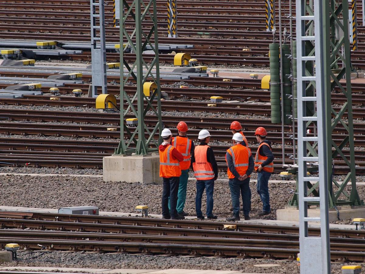 Bahn-Projekt „Digitale Schiene“ wird zig Milliarden teurer - bei Kurznachrichten Plus