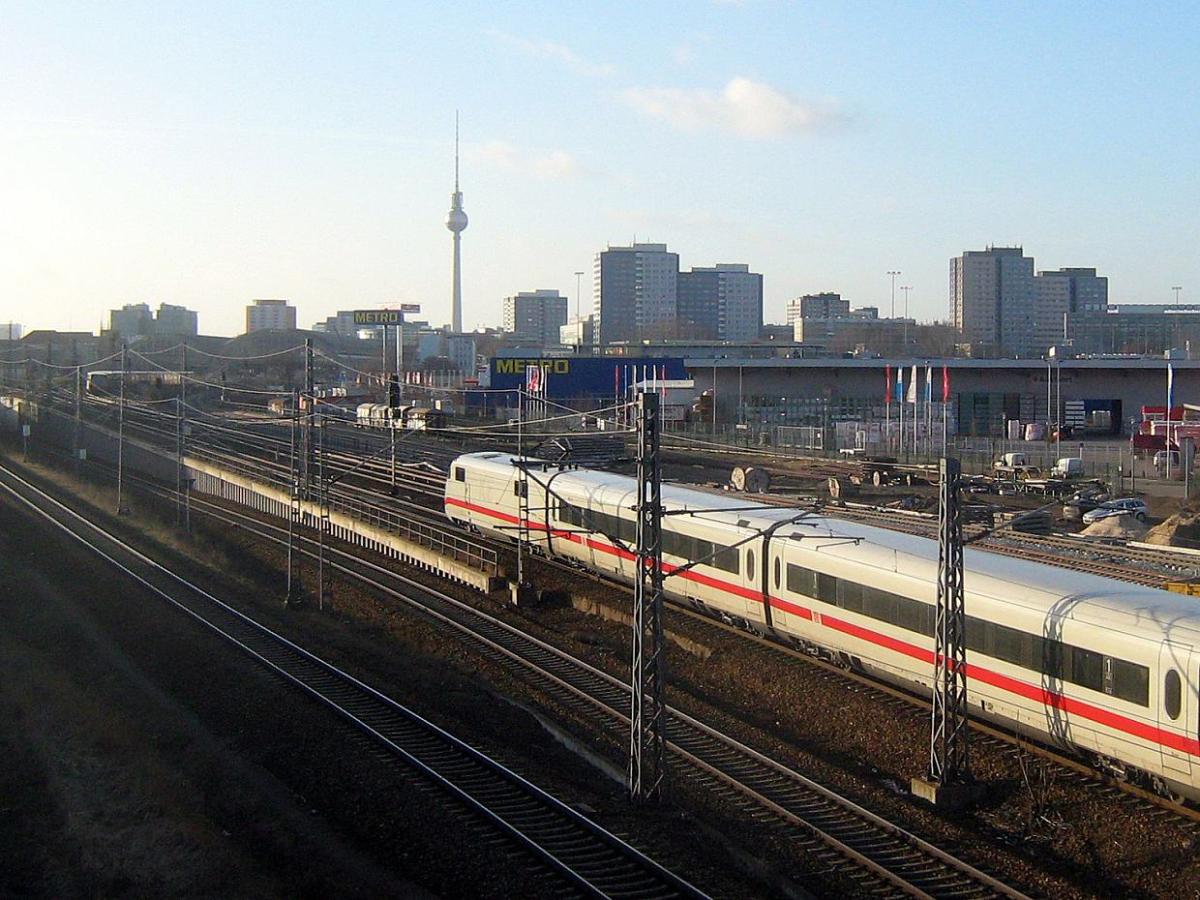 Bahn-Vorstände nutzen angeblich „fast immer die Bahn“ - bei Kurznachrichten Plus