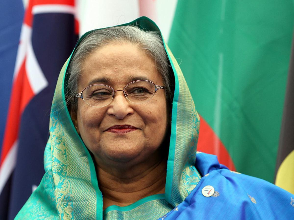 Bangladeschs Premierministerin zurückgetreten und geflüchtet - bei Kurznachrichten Plus