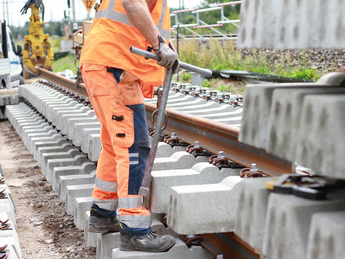 Beim Bahnausbau droht offenbar weiterer Kahlschlag - bei Kurznachrichten Plus