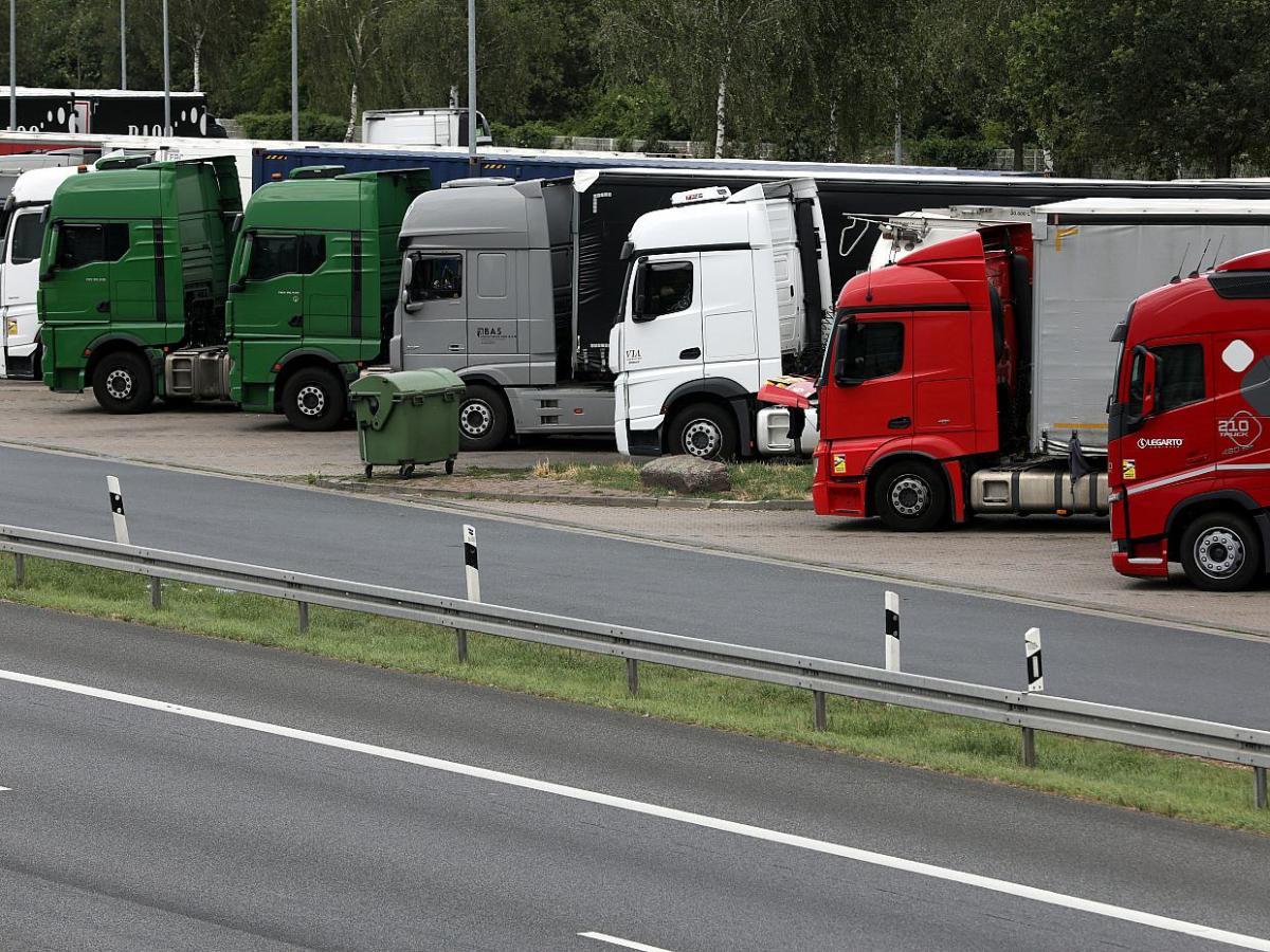 Bundesregierung startet Aufbau von Lkw-Schnellladenetz - bei Kurznachrichten Plus