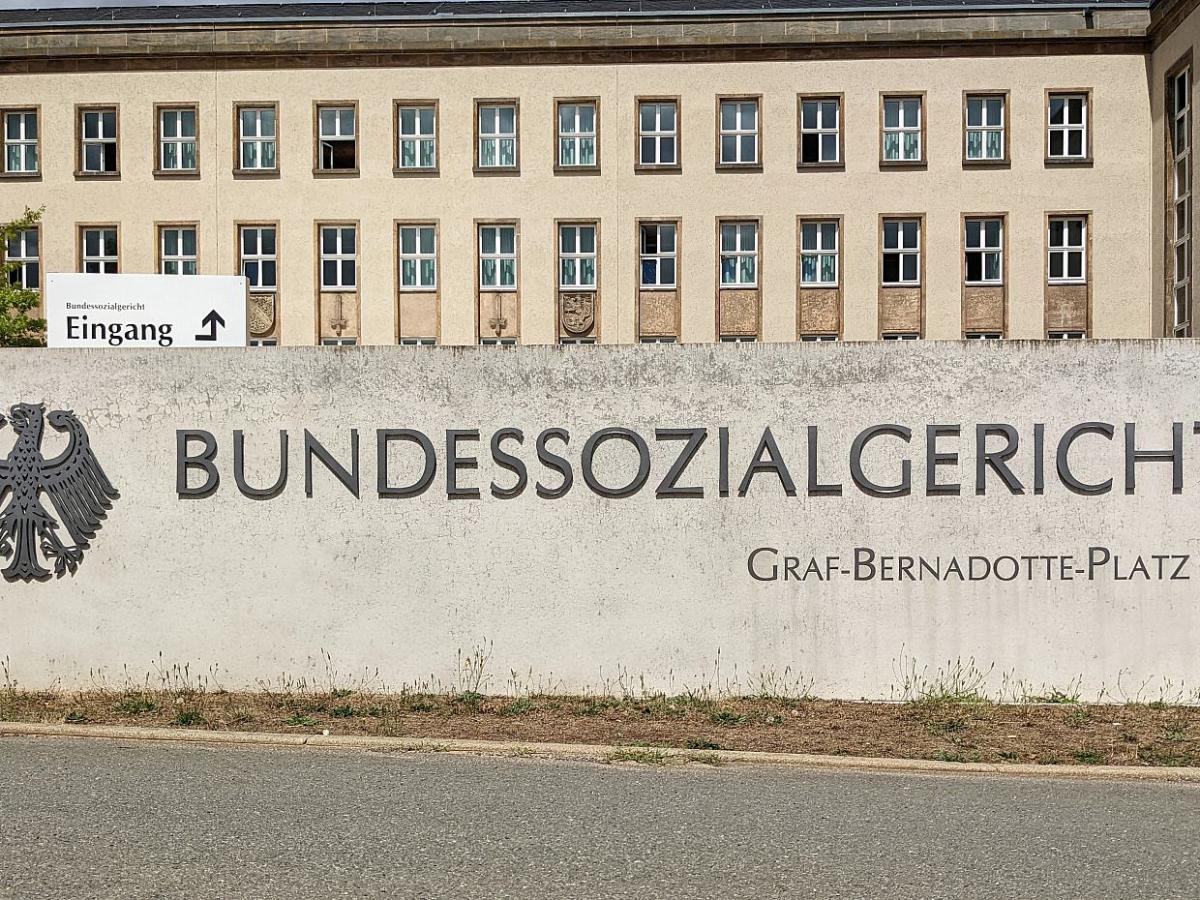 Bundessozialgericht: Impfschaden kann Arbeitsunfall sein - bei Kurznachrichten Plus