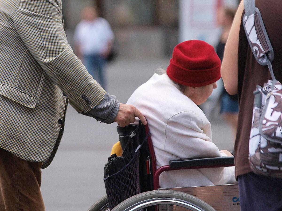 Caritas-Verband will „politische Power“ für pflegende Angehörige - bei Kurznachrichten Plus