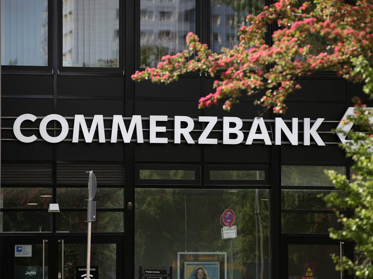 Commerzbank-Betriebsrat will drohende Übernahme in Wahlkampf tragen - bei Kurznachrichten Plus