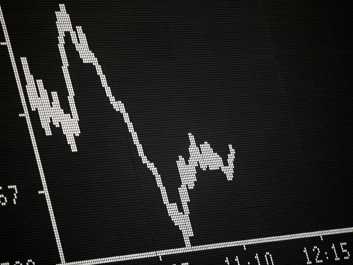 Dax bleibt am Mittag im Minus – Tech-Werte trotzen leicht dem Trend - bei Kurznachrichten Plus