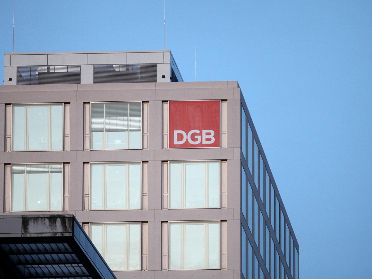 DGB für Mindestlohn-Erhöhung auf mindestens 14 Euro - bei Kurznachrichten Plus