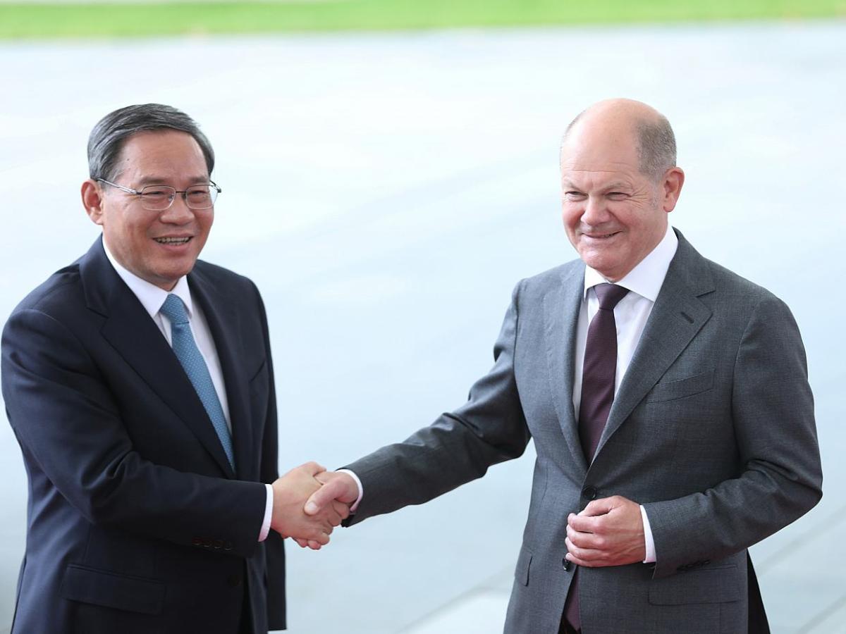 Drei Bundesminister sollen Scholz bei China-Reise begleiten - bei Kurznachrichten Plus