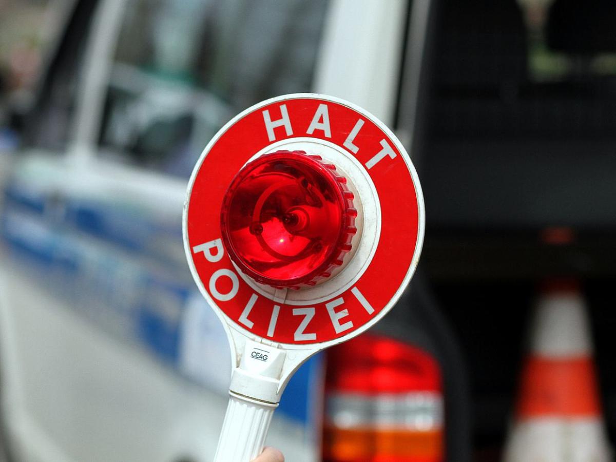 Drei Tote und zwei Verletzte bei Unfall in Sachsen-Anhalt - bei Kurznachrichten Plus