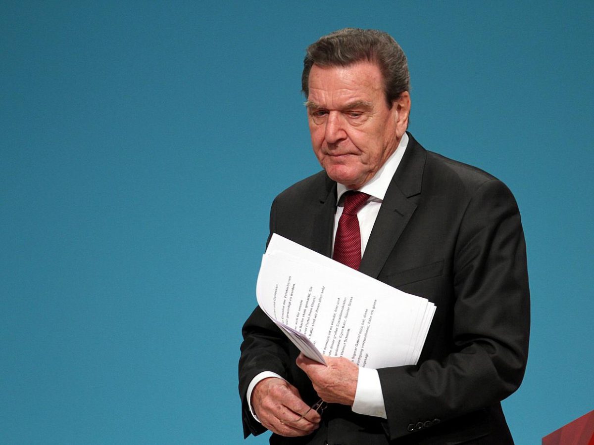 Bericht: Altkanzler Schröder kommt nicht zum SPD-Parteitag - bei Kurznachrichten Plus