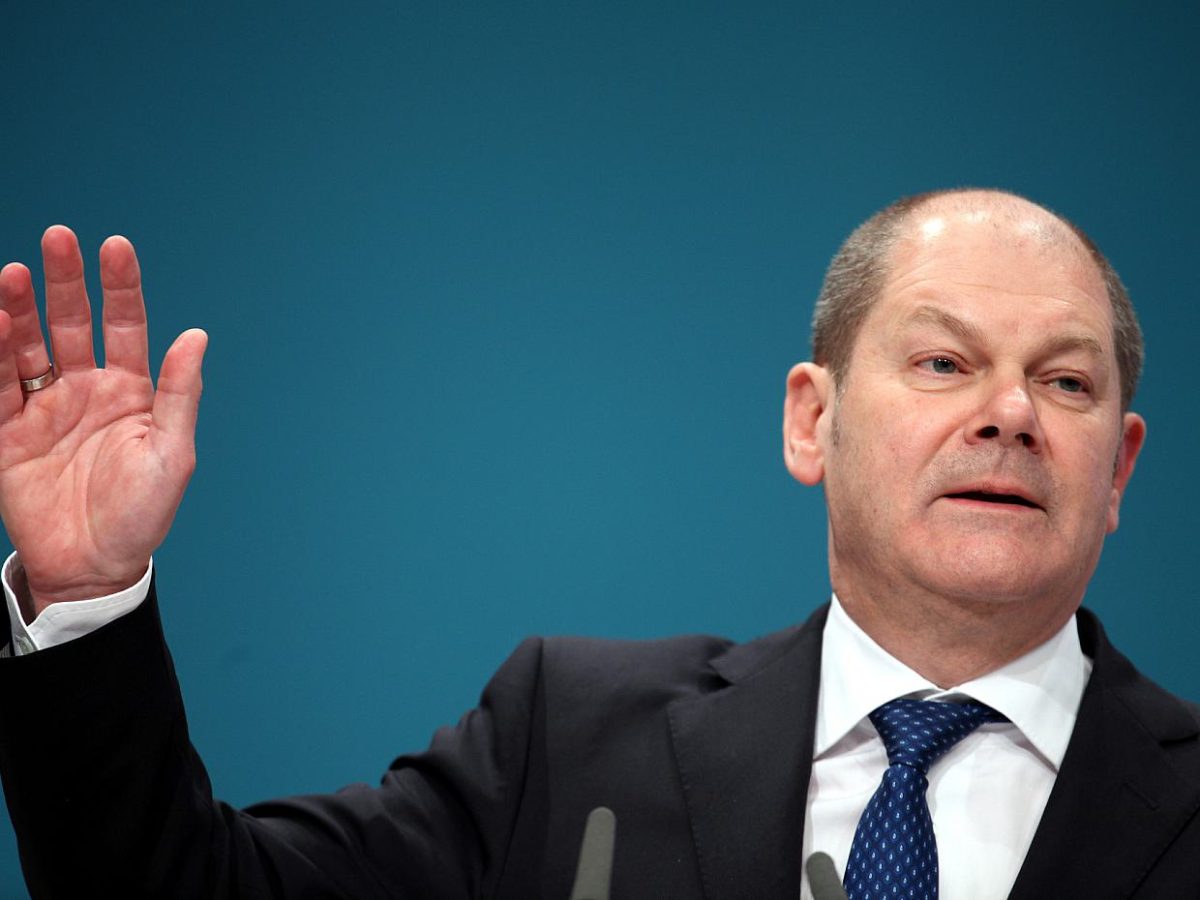 Scholz kritisiert Einstellungspraxis der Wirtschaft - bei Kurznachrichten Plus