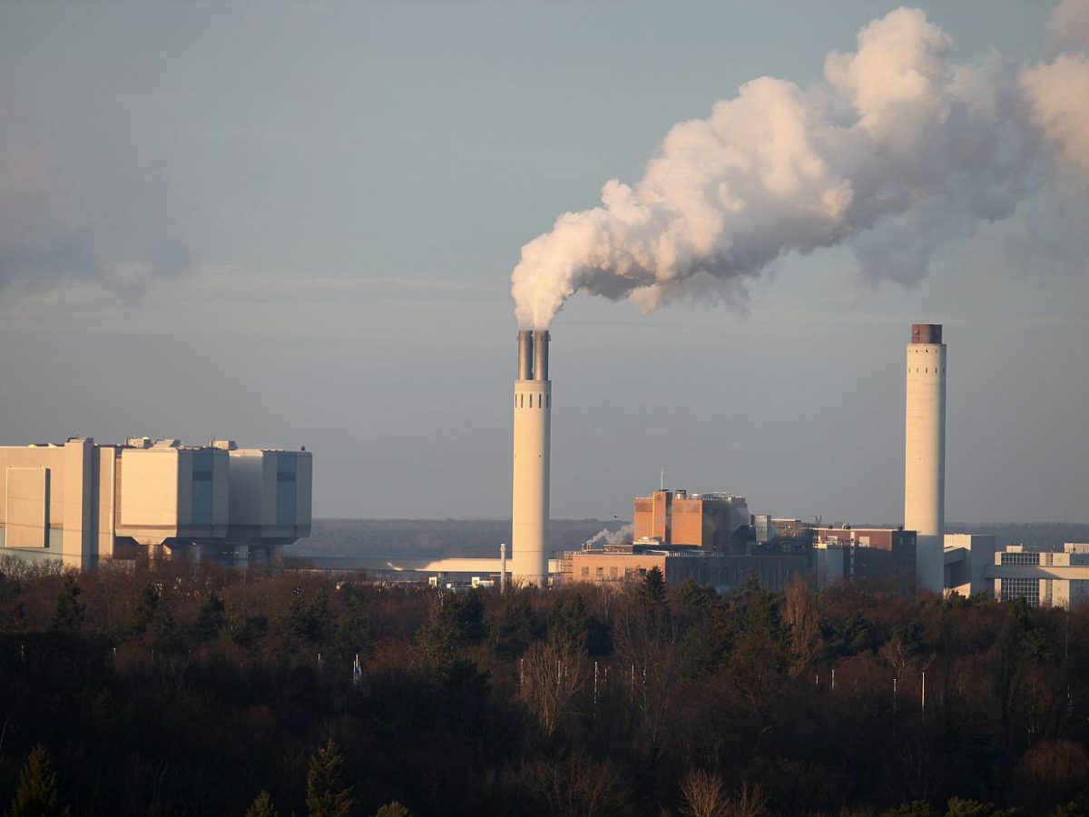 Karliczek gegen nationalen Alleingang bei CO2-Steuer - bei Kurznachrichten Plus