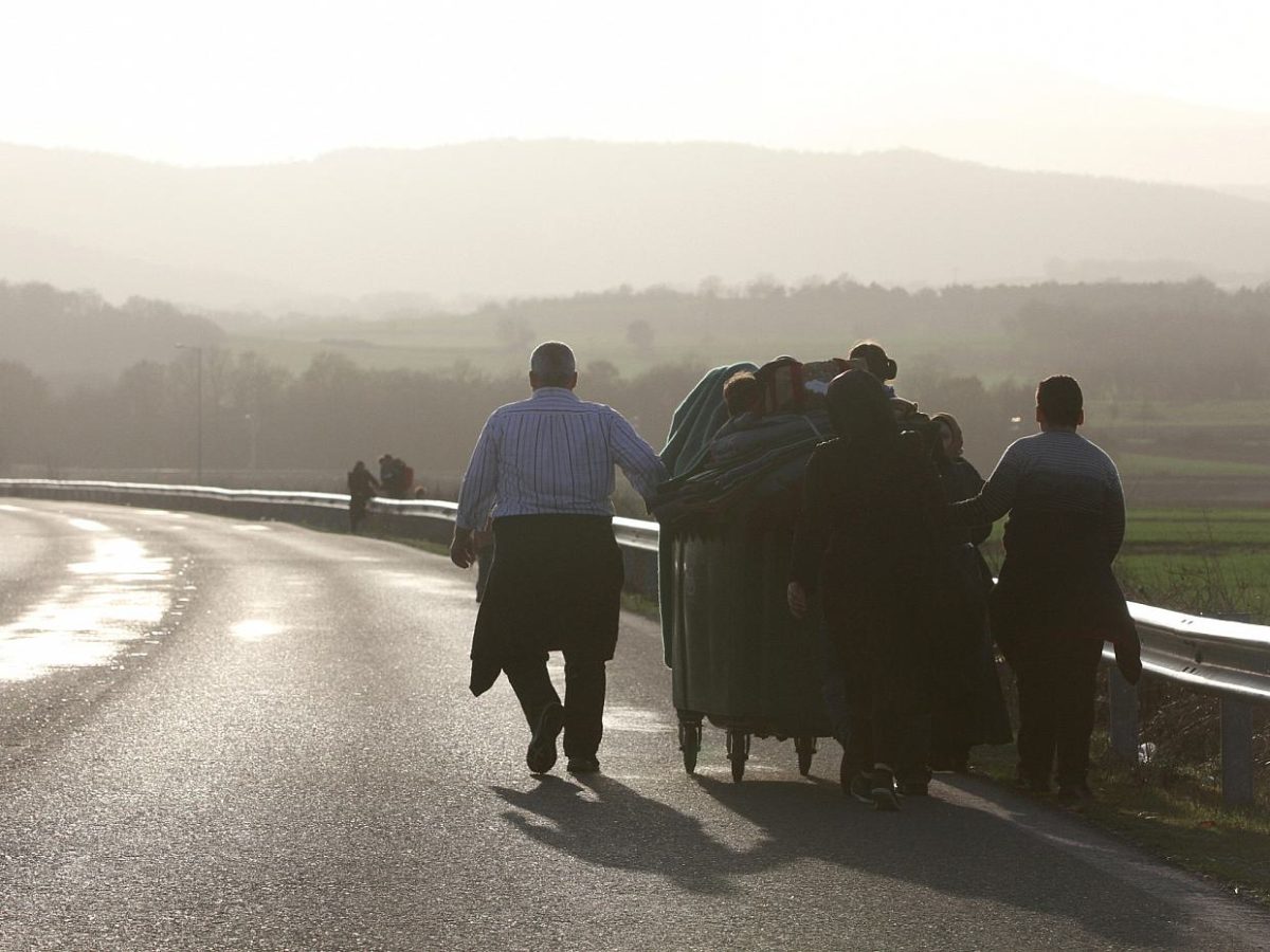 Zahl von Migranten auf Balkanroute erheblich gestiegen - bei Kurznachrichten Plus