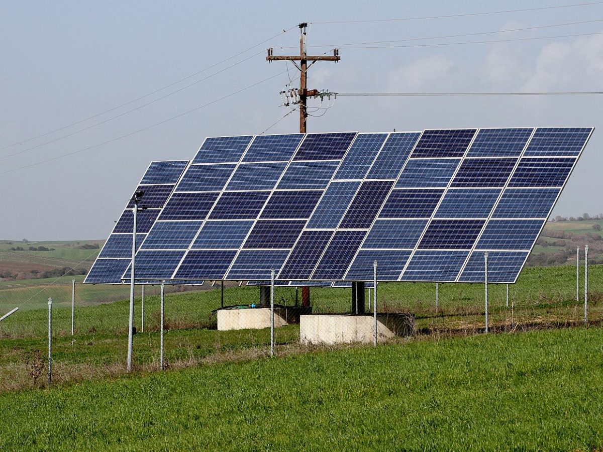 Studie: Konservative Bürgermeister treiben Energiewende stärker voran - bei Kurznachrichten Plus