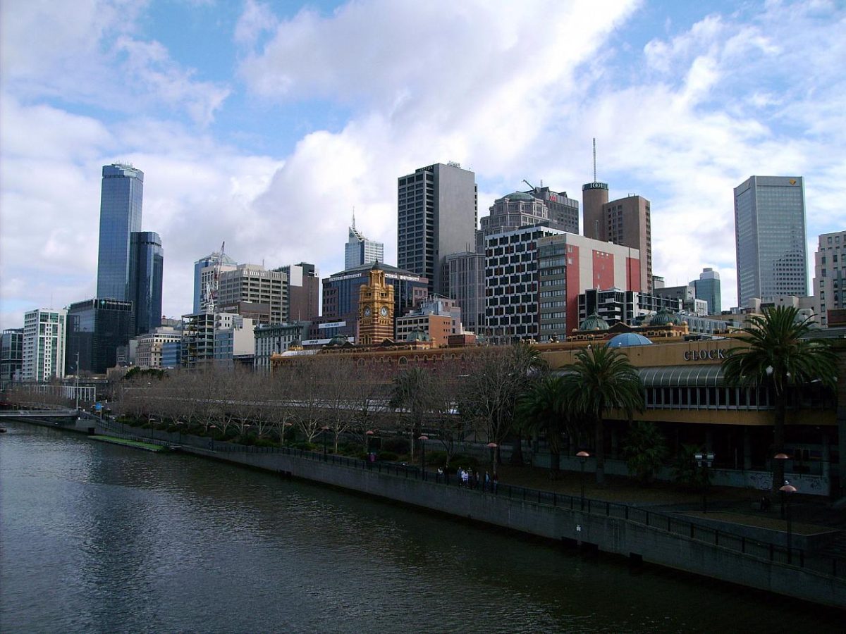 Messerattacke in Melbourne: Ein Toter und mehrere Verletzte - bei Kurznachrichten Plus