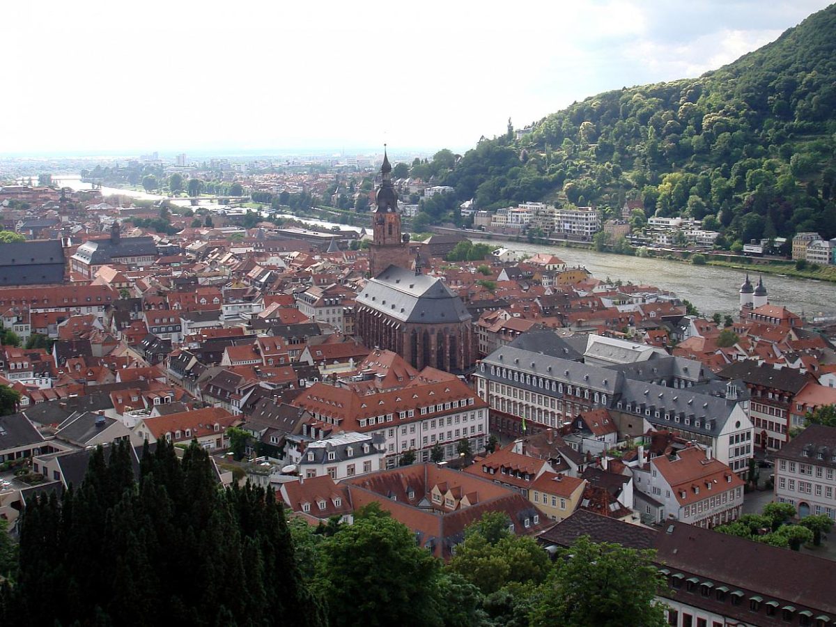 Heidelberg: Drei Tote in Hochhaus - bei Kurznachrichten Plus