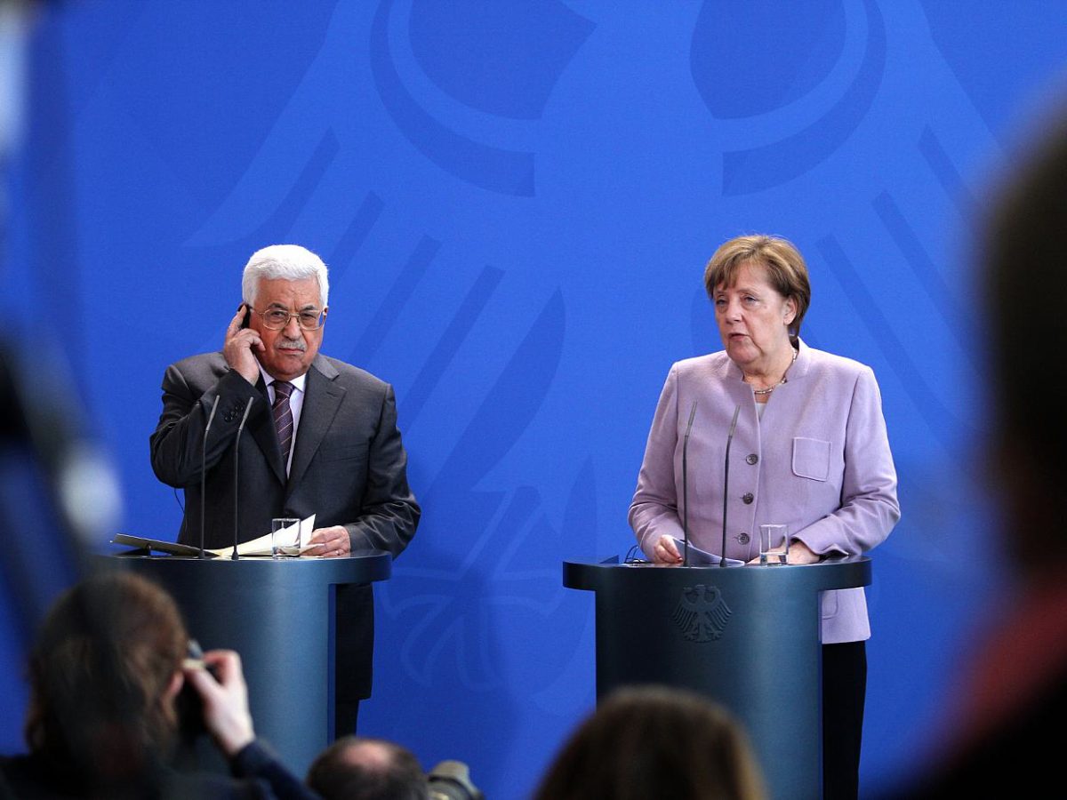 Merkel verurteilt Abbas-Äußerungen - bei Kurznachrichten Plus