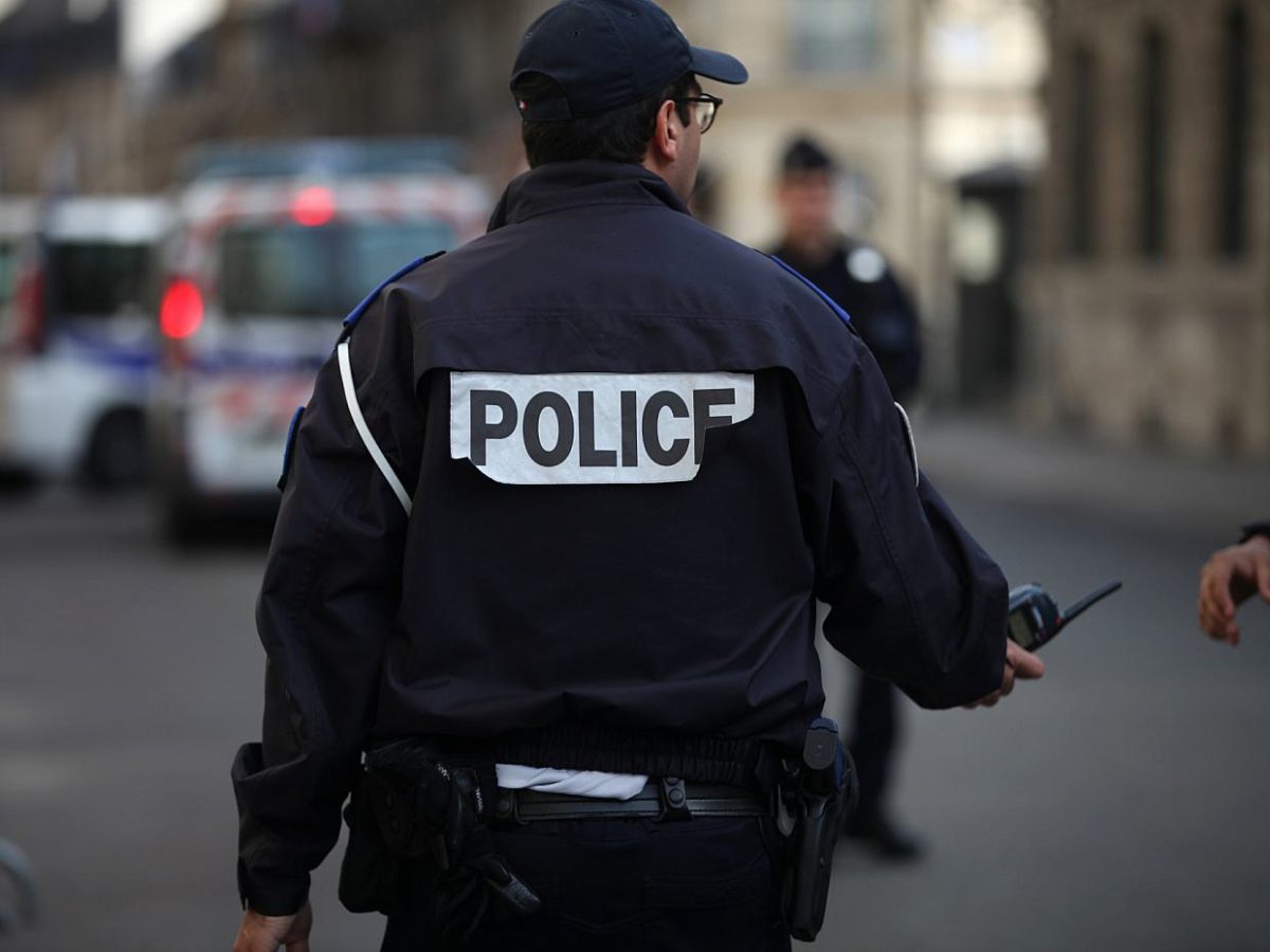 Ausschreitungen bei „Gelbwesten“-Protesten in Paris - bei Kurznachrichten Plus