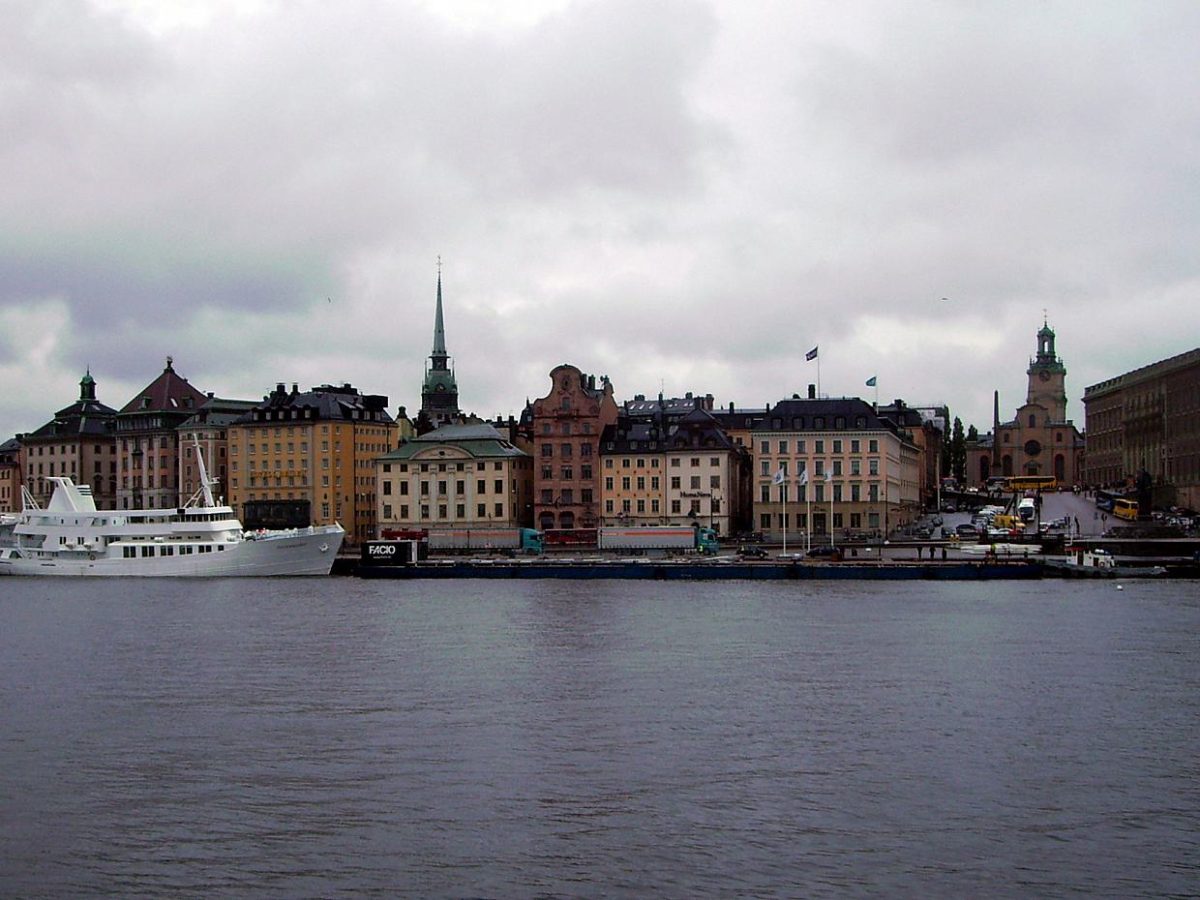 Vier Tote und 15 Verletzte nach Lkw-Anschlag in Stockholm - bei Kurznachrichten Plus