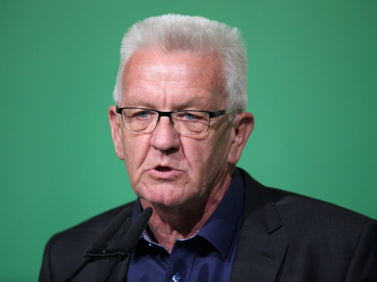 Kretschmann will Flüchtlingsaufnahme durch Bundesländer und Städte - bei Kurznachrichten Plus