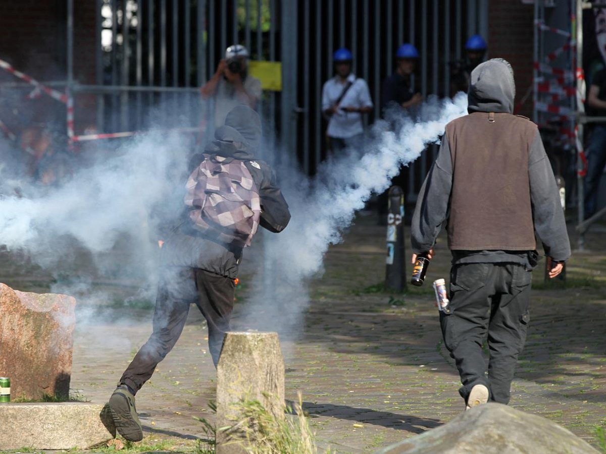 G20-Krawalle: Heveling für schärfere Beobachtung von Linksextremisten - bei Kurznachrichten Plus