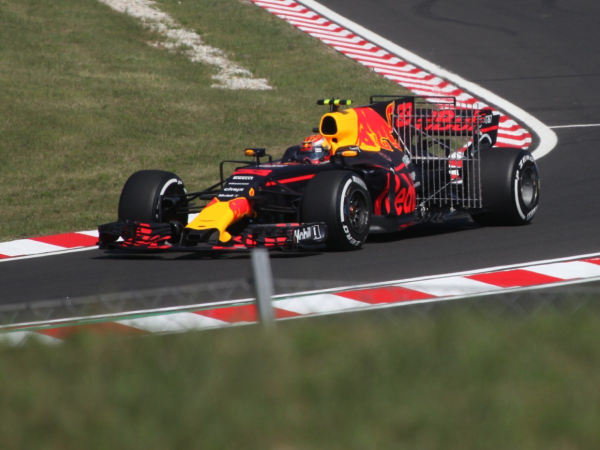 Verstappen gewinnt Formel-1-Rennen in Malaysia - bei Kurznachrichten Plus