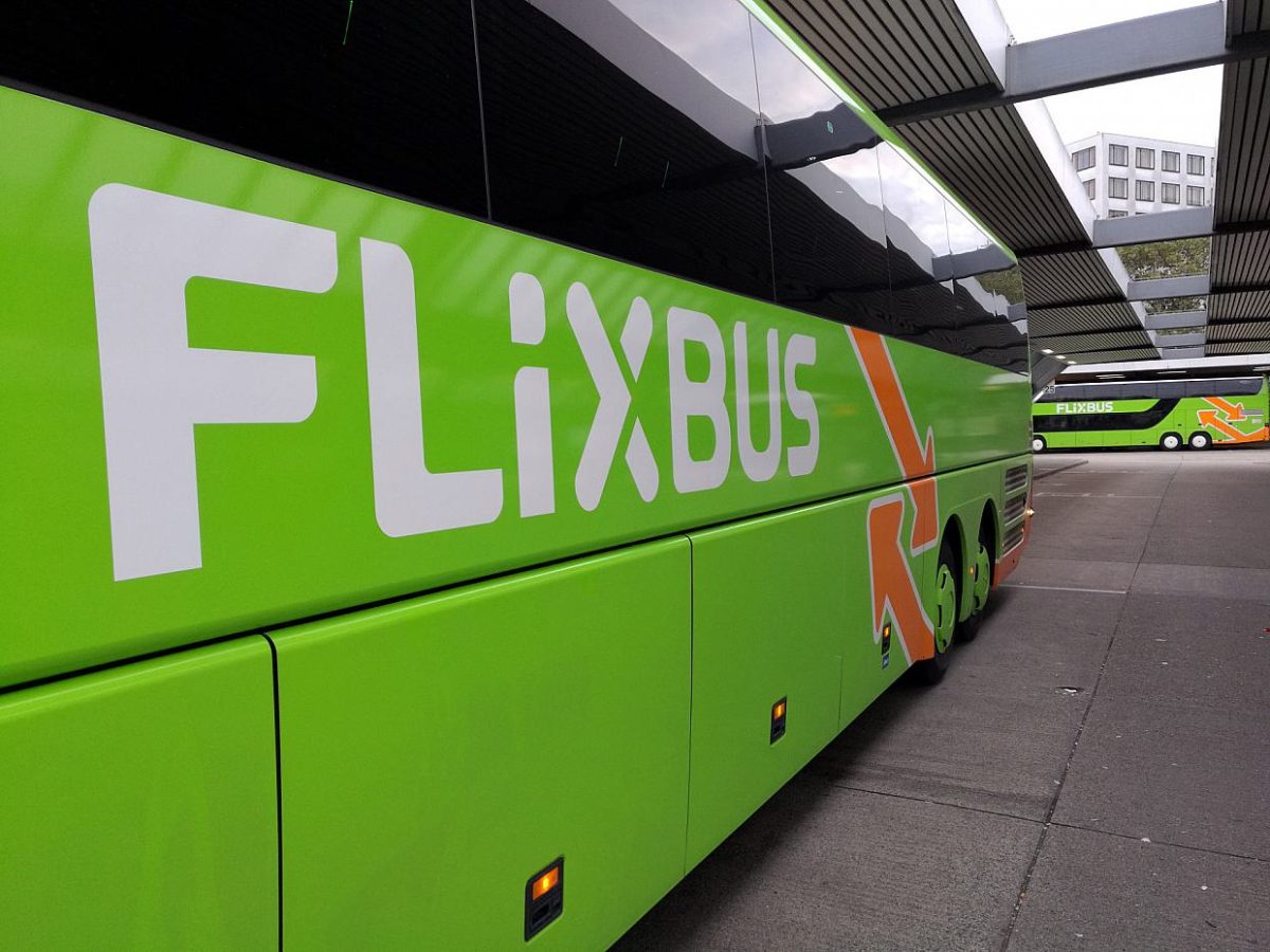 31 Verletzte nach Unfall mit Flixbus in Mecklenburg-Vorpommern - bei Kurznachrichten Plus