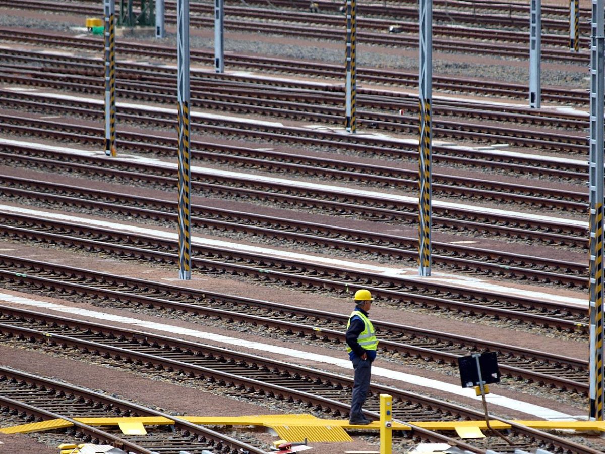 Bahn fehlen in Baden-Württemberg Milliarden für Sanierungen - bei Kurznachrichten Plus