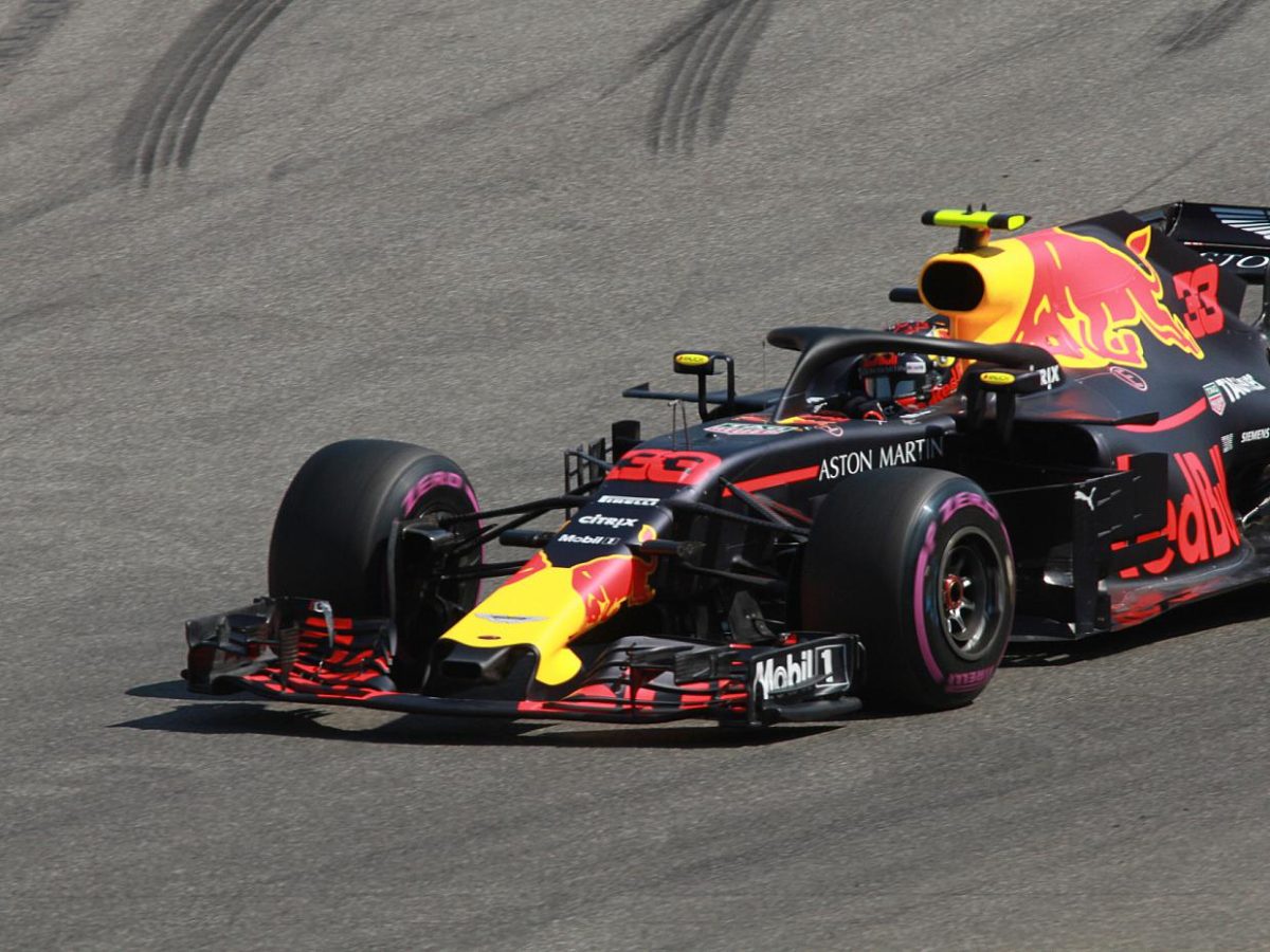 Verstappen gewinnt packendes Formel-1-Rennen in Saudi-Arabien - bei Kurznachrichten Plus