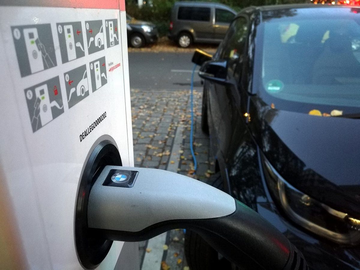 Streetscooter-Gründer steigt aus Batteriekonsortium aus - bei Kurznachrichten Plus