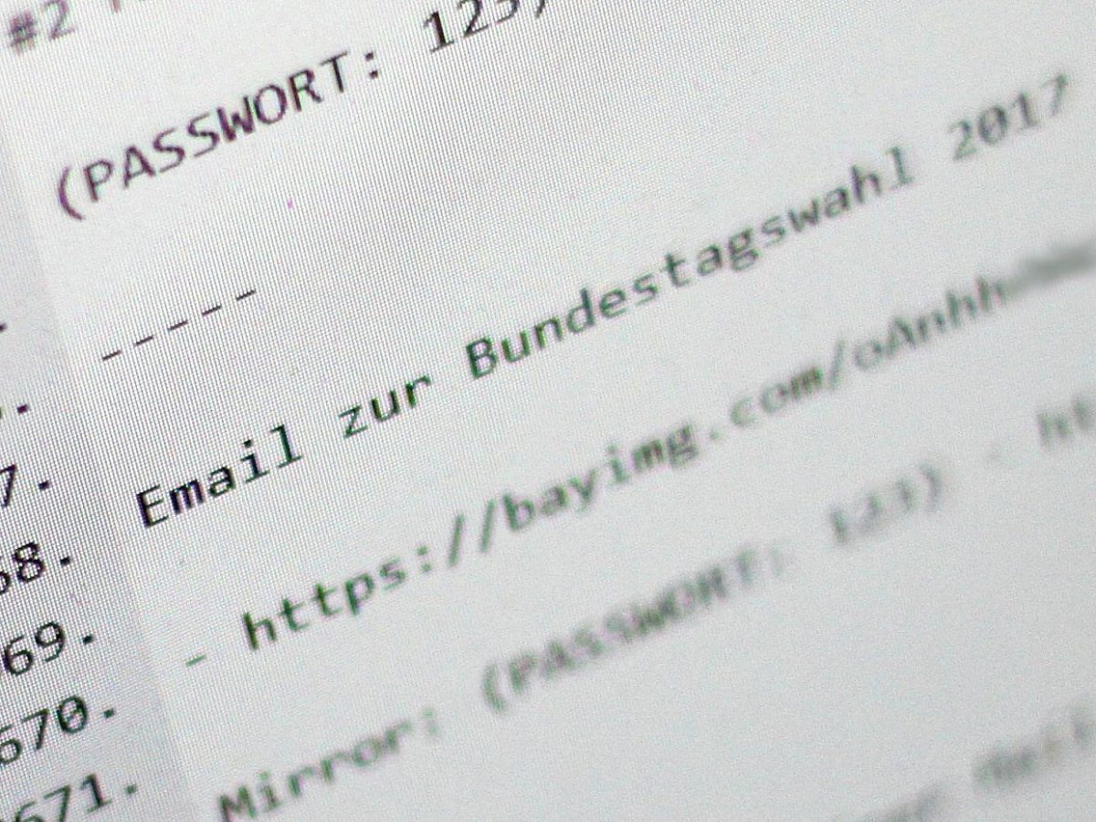 Politiker alarmiert über geheimes Kreml-Programm für Cyberangriffe - bei Kurznachrichten Plus