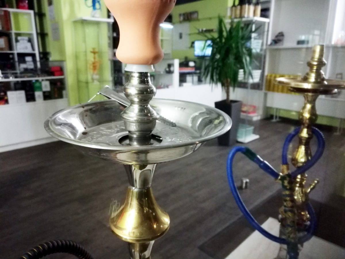 NRW macht Gesundheitsauflagen nach Vergiftungen in Shisha-Bars - bei Kurznachrichten Plus