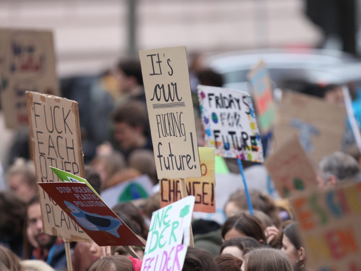 Gabriel rät SPD zu Selbstbewusstsein im Umgang mit Klimaschützern - bei Kurznachrichten Plus