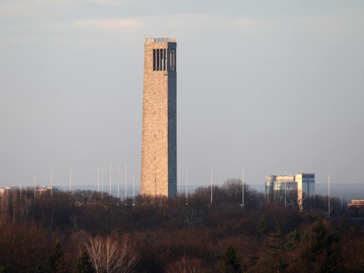 Ex-Senator fordert Entnazifizierung des Berliner Olympiageländes - bei Kurznachrichten Plus