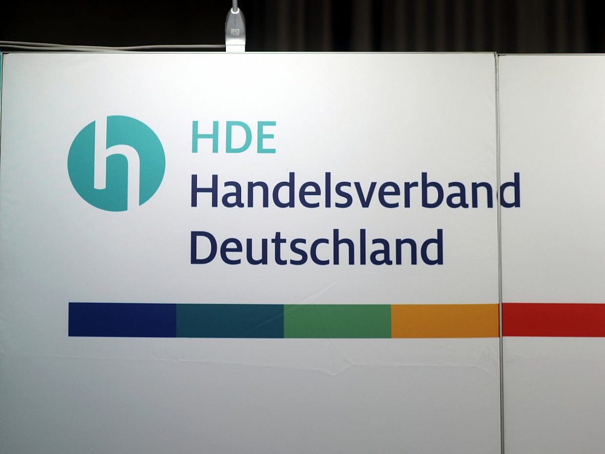 Handelsverband gegen Paketabgabe für den Online-Handel - bei Kurznachrichten Plus