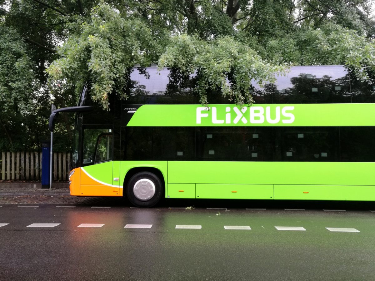 Deutschlandticket: Flixbus verzeichnet weniger Fahrgäste - bei Kurznachrichten Plus