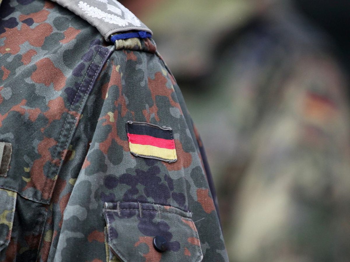 Lambrecht erwägt Bundeswehr-Abzug aus Mali - bei Kurznachrichten Plus