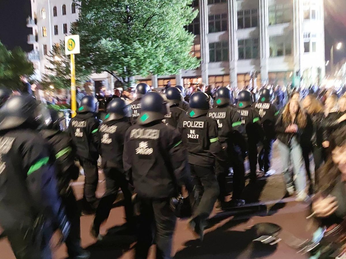 Wieder Randale bei 1.-Mai-Protest in Berlin - bei Kurznachrichten Plus