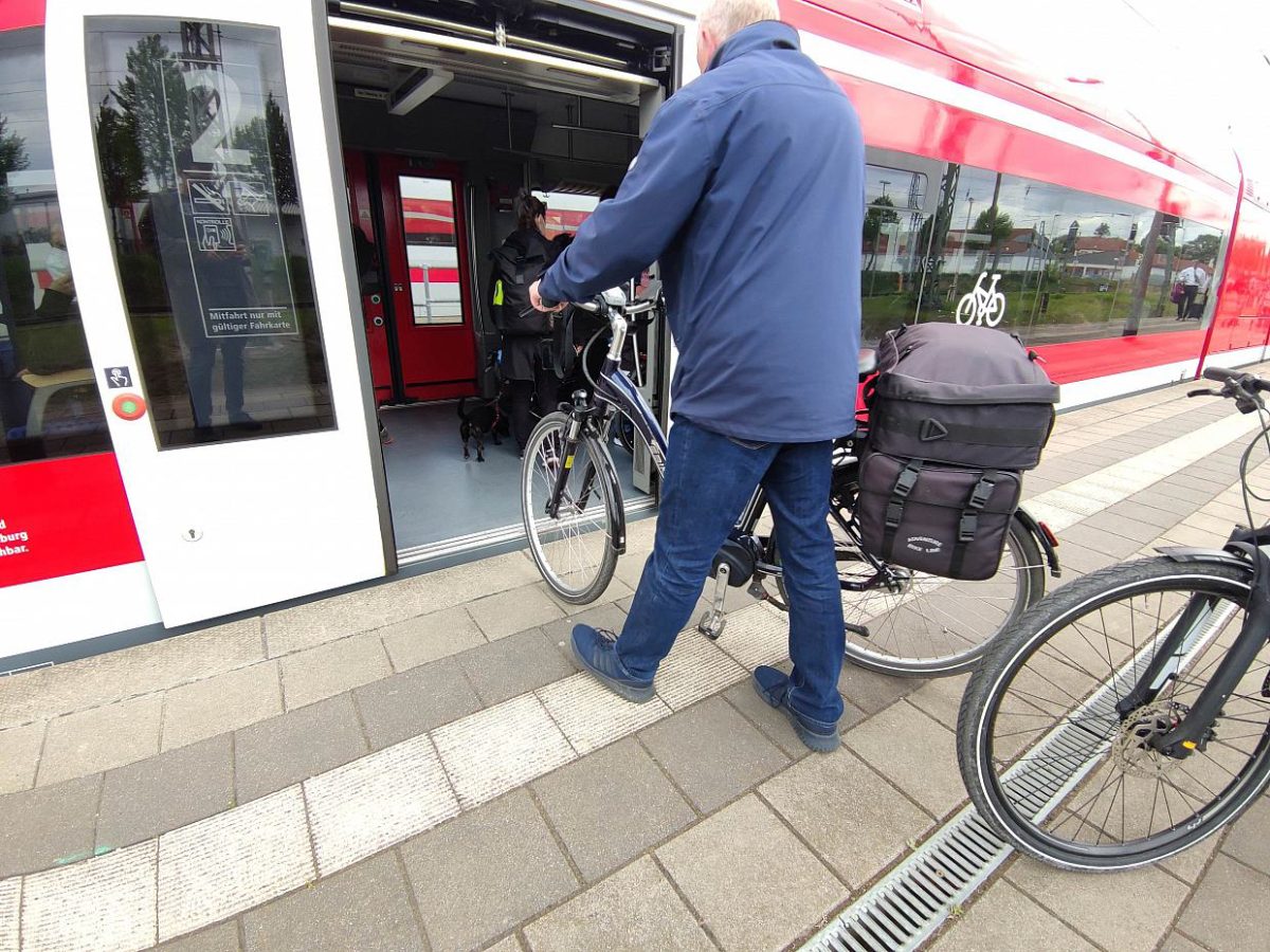 Pro Bahn fürchtet Preiserhöhung bei Deutschlandticket - bei Kurznachrichten Plus