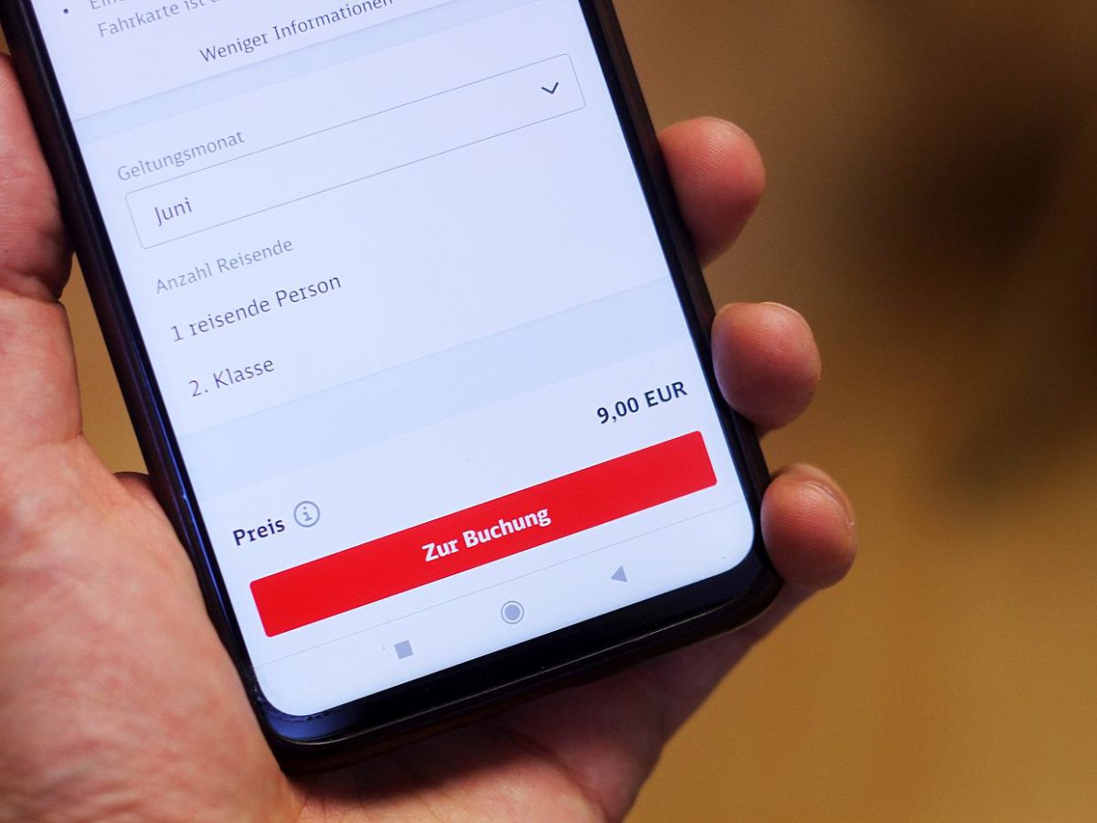 Weil verlangt bundesweite Lösung im Streit um 9-Euro-Ticket - bei Kurznachrichten Plus