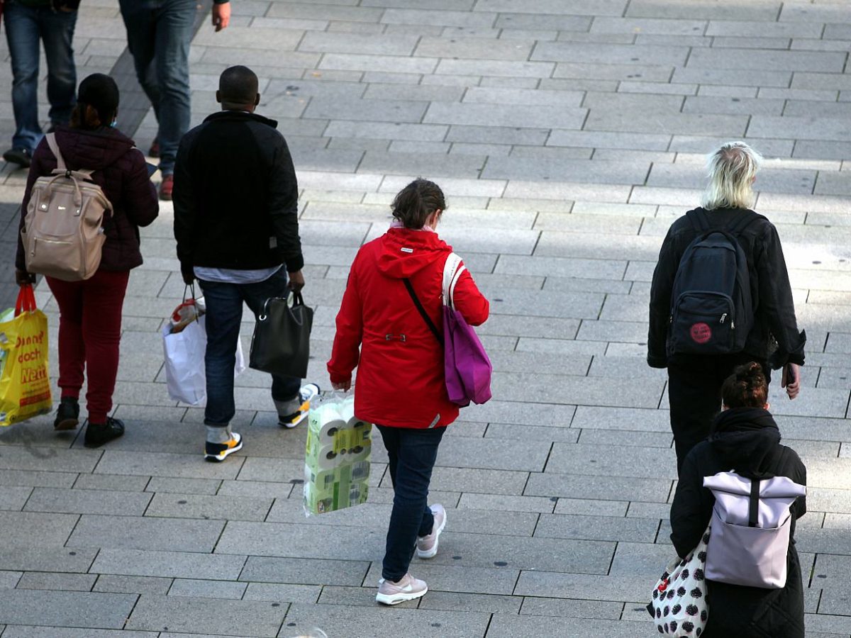 Umfrage: Inflationssorgen sinken – Angst vor Kriminalität steigt - bei Kurznachrichten Plus