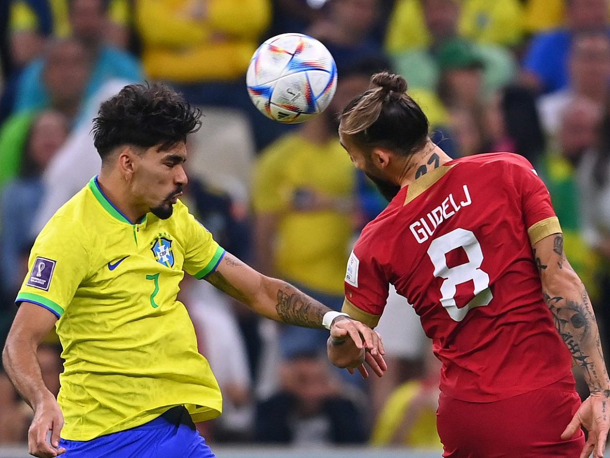 Fußball-WM: Brasilien gewinnt gegen Serbien - bei Kurznachrichten Plus