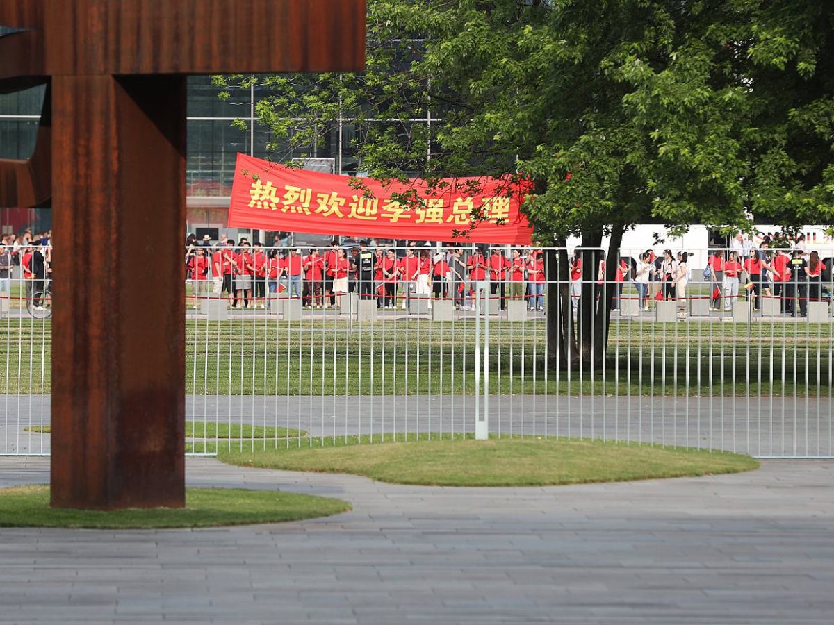 Familien von Dissidenten in China nach Demos am Kanzleramt bedroht - bei Kurznachrichten Plus