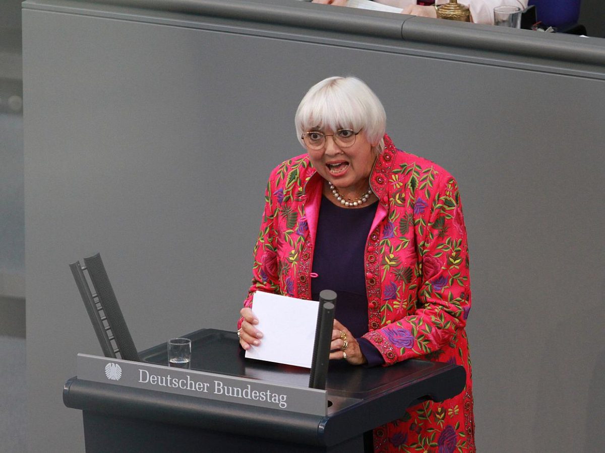 Claudia Roth benennt Findungskommission für neue Berlinale-Leitung - bei Kurznachrichten Plus