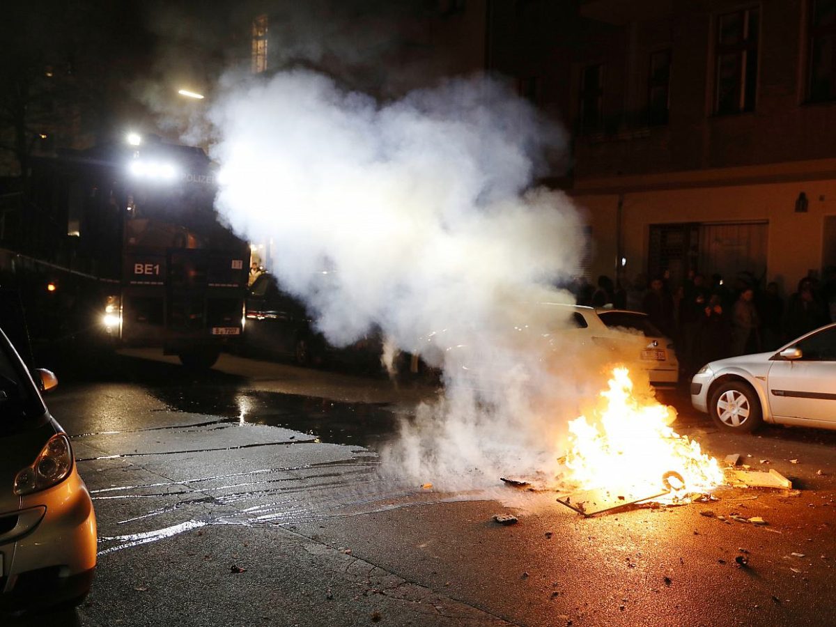 Weil nach Palästinenser-Demos: „Kein weiteres Öl ins Feuer gießen“ - bei Kurznachrichten Plus