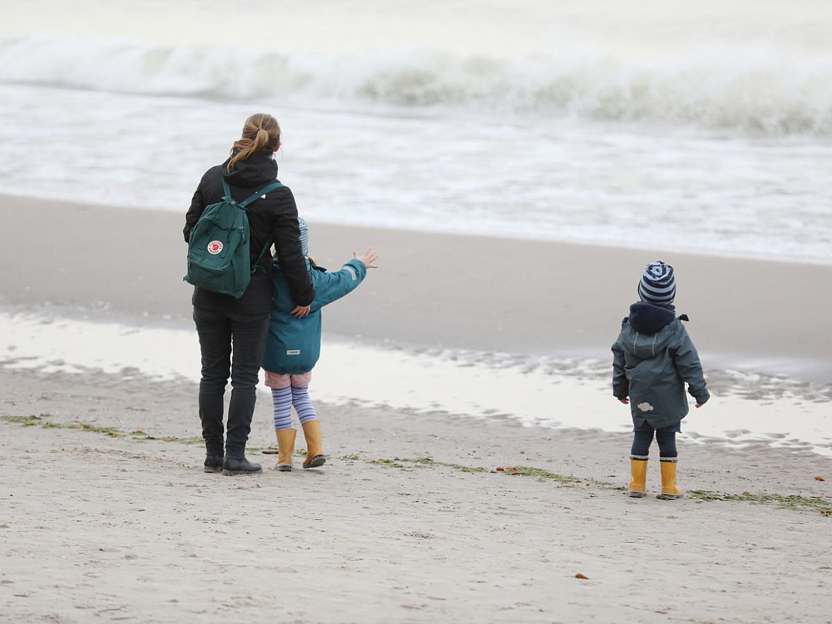 Paus verteidigt Personalaufwuchs wegen Kindergrundsicherung - bei Kurznachrichten Plus