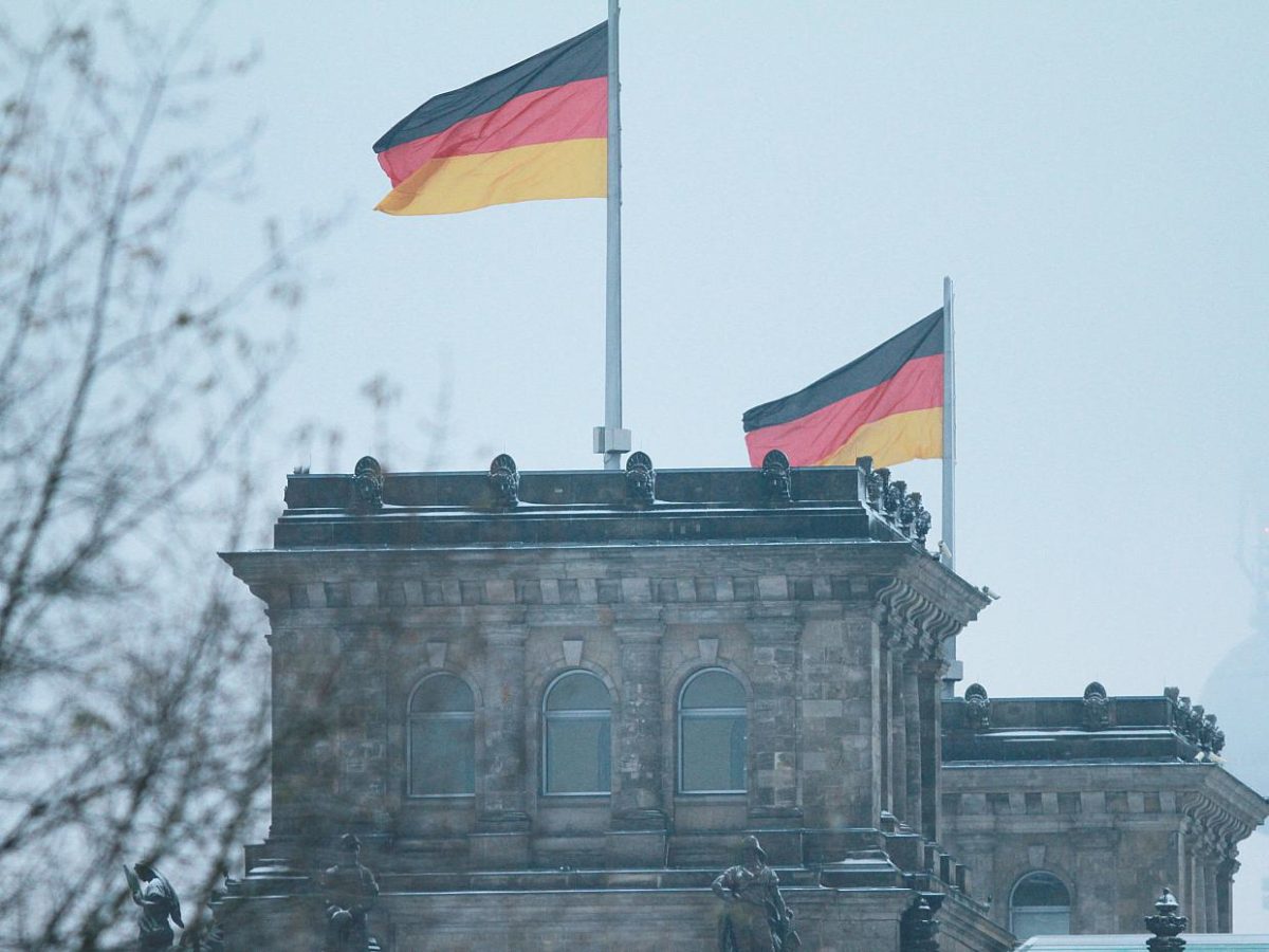 Bundestag richtet zusätzliche abhörgeschützte Räume ein - bei Kurznachrichten Plus